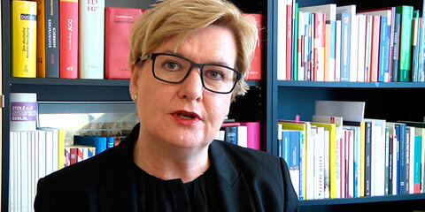 Eva Högl erklärt die Asylpakete I und II