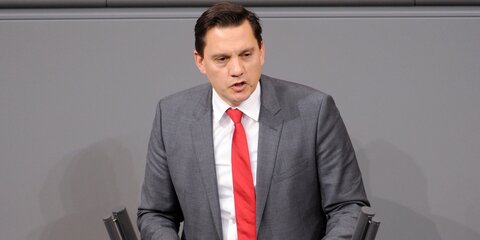 Dr. Johannes Fechner, MdB, am Rednerpult