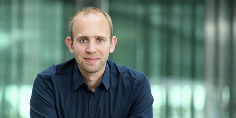 Porträt von Dennis Rohde