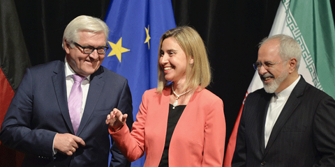 Außenminister Frank-Walter Steinmeier, die EU-Außenbeauftragte Federica Mogherini und Irans Außenminister Mohammed Dschawad Sarif