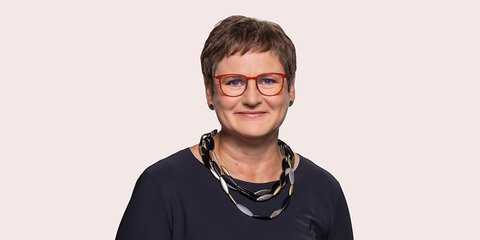 Porträt von Leni Breymaier