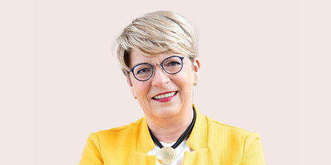 Porträt von Gabriele Katzmarek