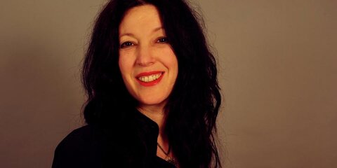 Sharon Adler, Herausgeberin von AVIVA-Berlin, Fotografin und Autorin