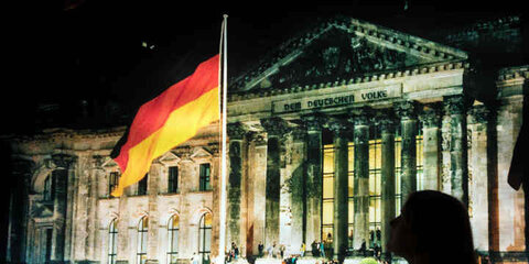 Feierlichkeiten zur Deutschen Wiedervereinigung am 3. Oktober 1990 vor dem Reichstagsgebäude in Berlin