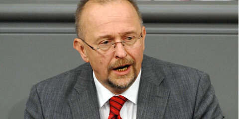 Axel Schäfer, MdB, am Rednerpult