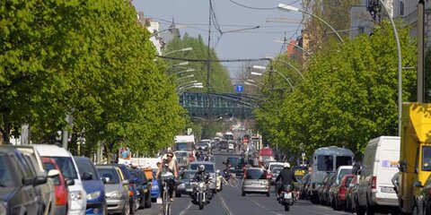 Belebte Innenstadtstraße, Prenzlauerberg - Berlin