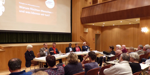 Dialogforum #NeuesMiteinander in Leimen zum Thema Fluchtursachen: Geladen hatten die SPD-Bundestagsabgeordneten Dr. Lars Castellucci und Dr. Karamba Diaby, gemeinsam mit der SPD Leimen/St. Ilgen und der Flüchtlingshilfe Leimen