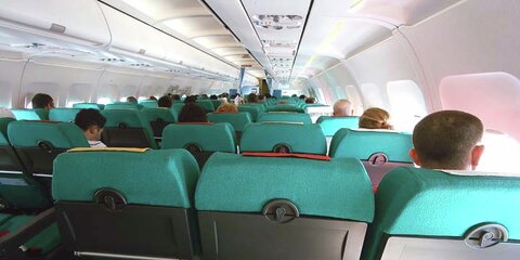 Blick in eine Flugzeugkabine