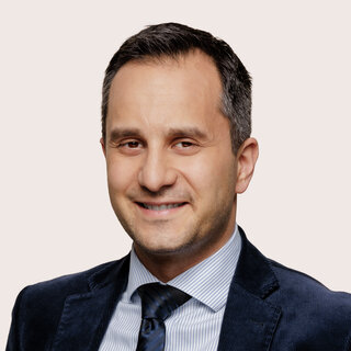 Porträt von Mahmut Özdemir
