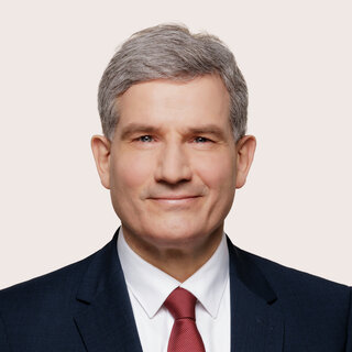 Porträt von Metin Hakverdi