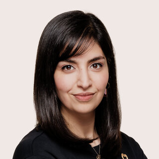 Porträt von Rasha Nasr