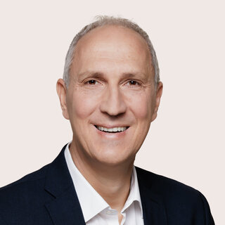 Porträt von Christoph Schmid