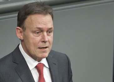 Thomas Opperman im Plenum